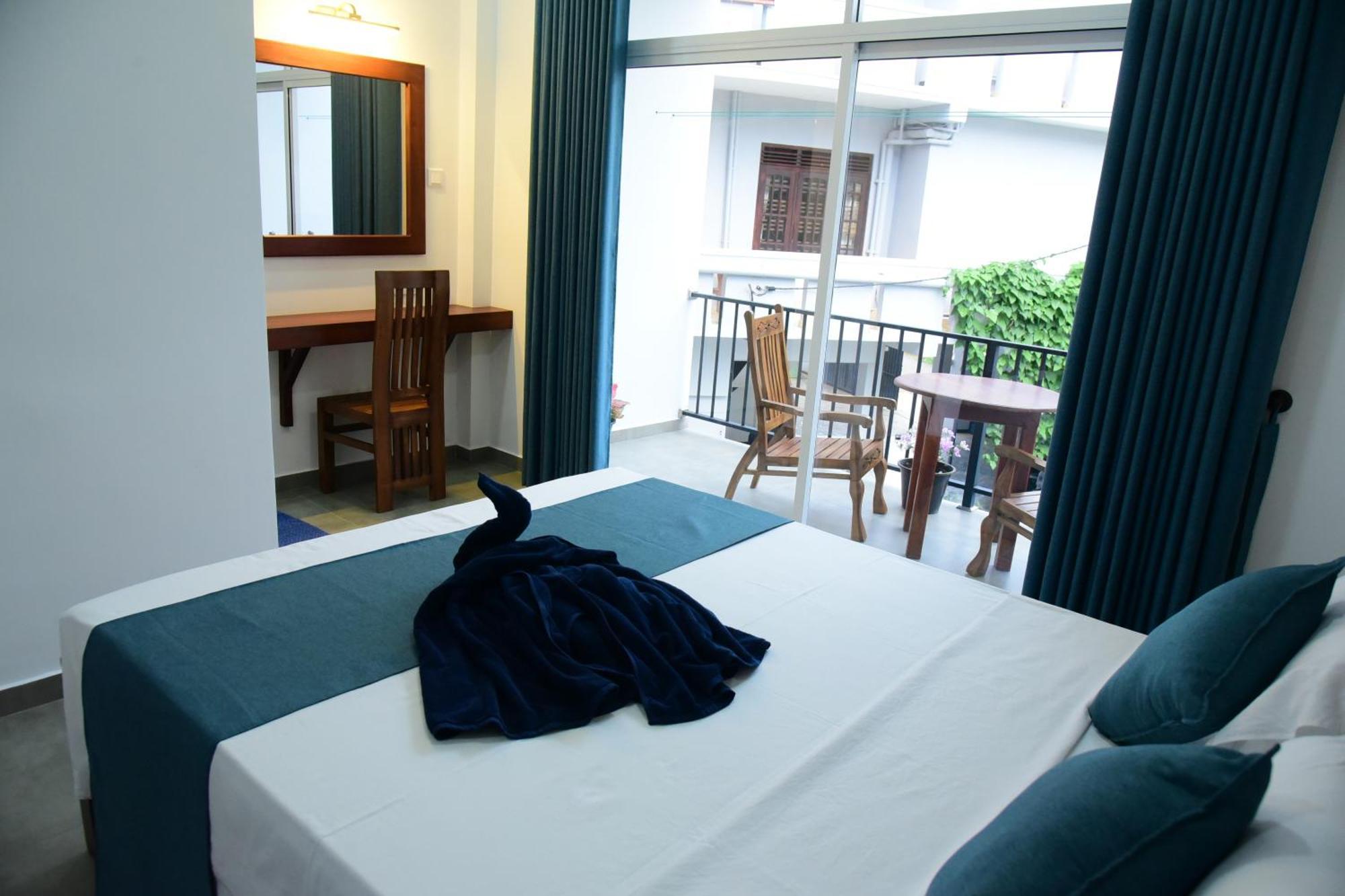 Di Sicuro Tourist Inn ヒッカドゥワ エクステリア 写真