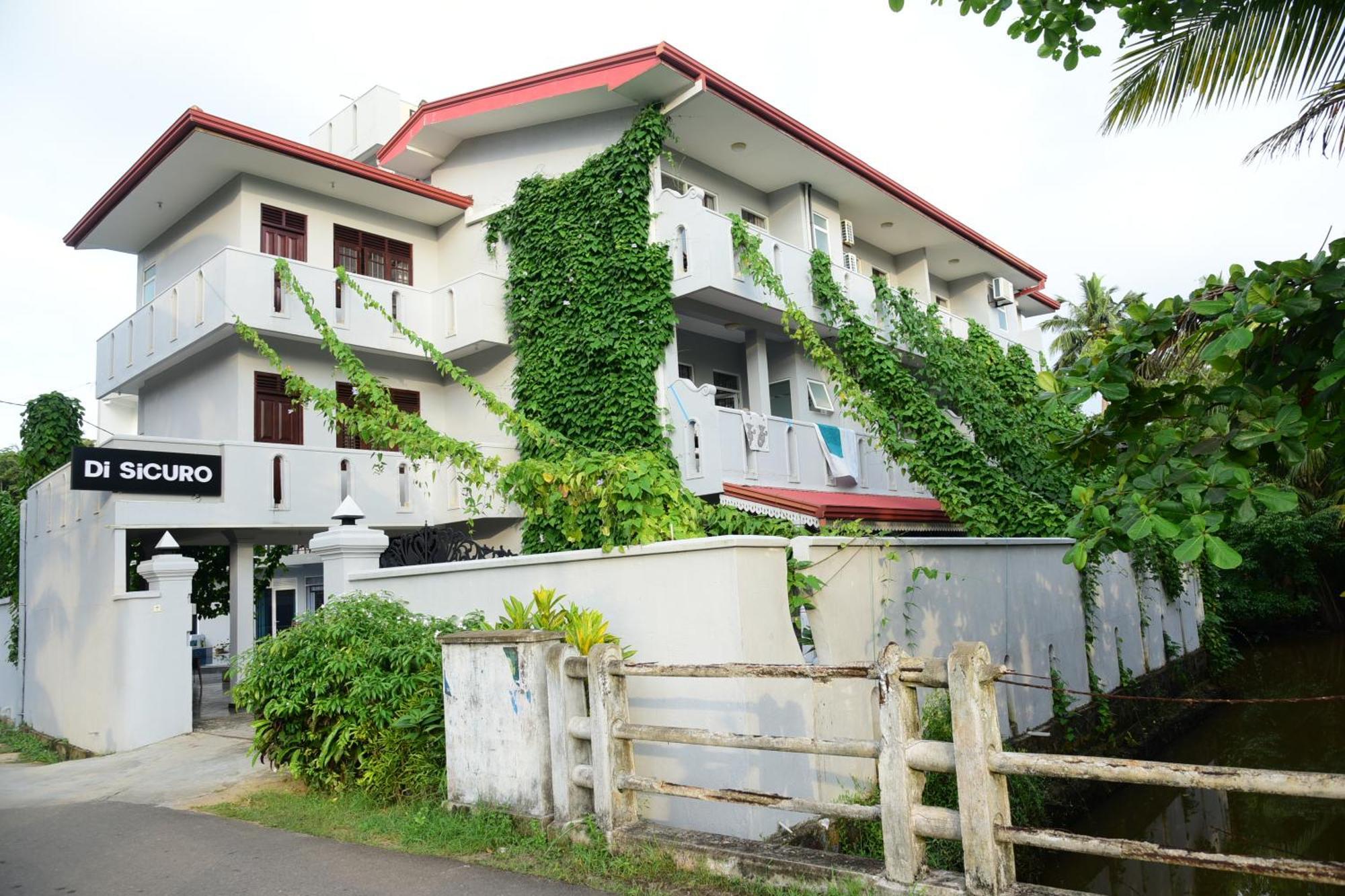 Di Sicuro Tourist Inn ヒッカドゥワ エクステリア 写真